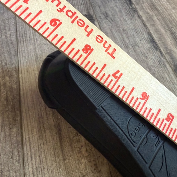 Abeo Inez Black Leather Ankle Strap Low Wedge Sandals Women’s 6N kitten heels - Picture 10 of 11